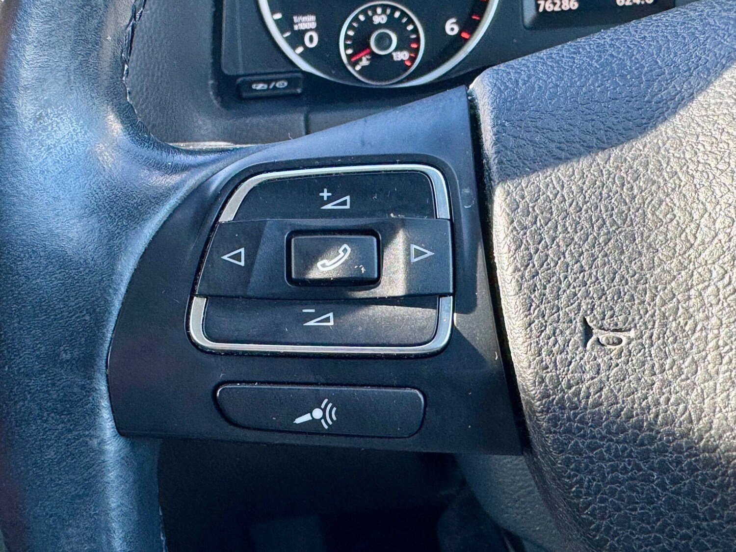 Used Volkswagen Tiguan 2015 for sale - 77557371: Photo 22