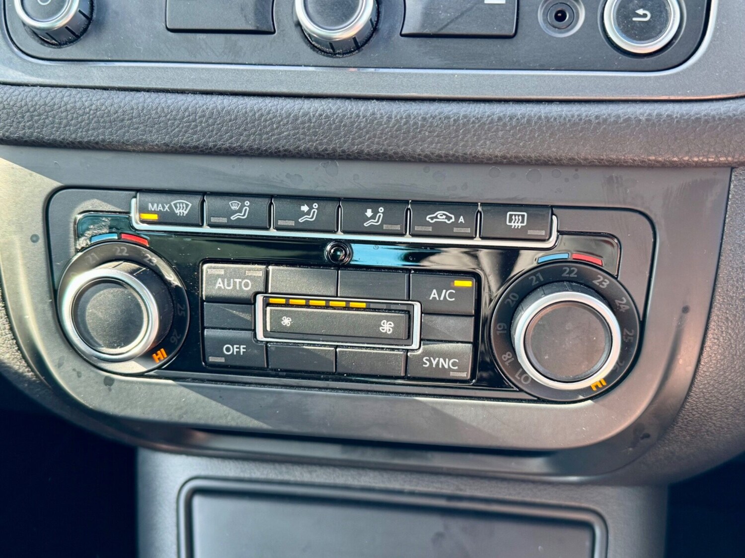 Used Volkswagen Tiguan 2015 for sale - 77557371: Photo 32