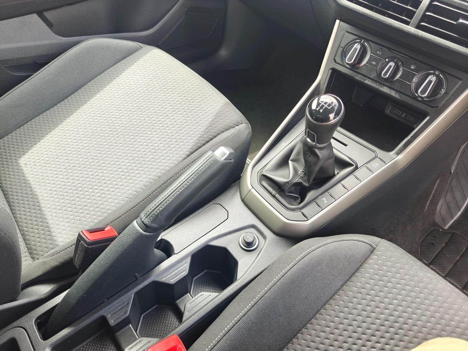 Used Volkswagen Polo 2021 for sale - 76716021: Photo 42