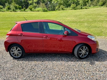 Used Toyota Yaris 2013 for sale - 78764586: Photo