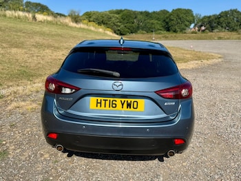 Used Mazda Mazda3 2016 for sale - 79459451: Photo