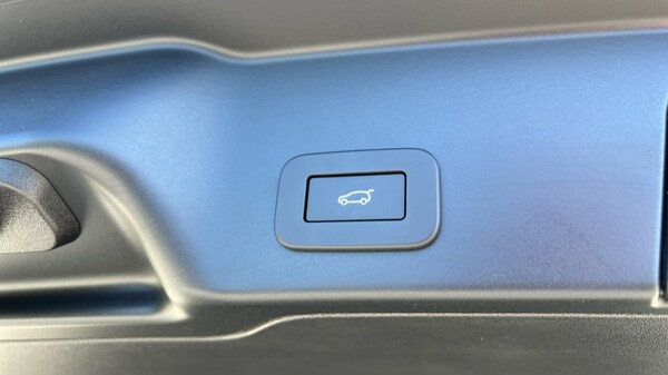 Used Land Rover Range Rover Evoque 2024 for sale - 75396521: Photo 52