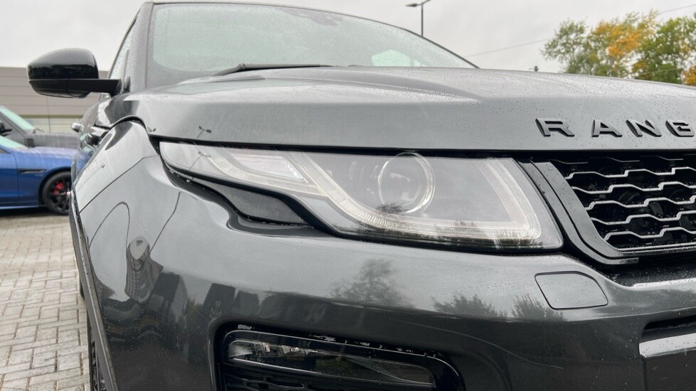 Used Land Rover Range Rover Evoque 2018 for sale - 76586854: Photo 17