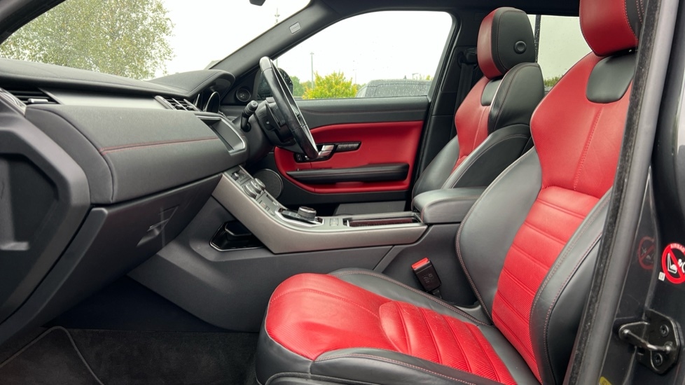 Used Land Rover Range Rover Evoque 2018 for sale - 76586854: Photo 3