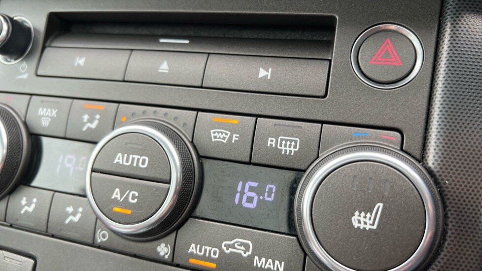 Used Land Rover Range Rover Evoque 2018 for sale - 76586854: Photo 61