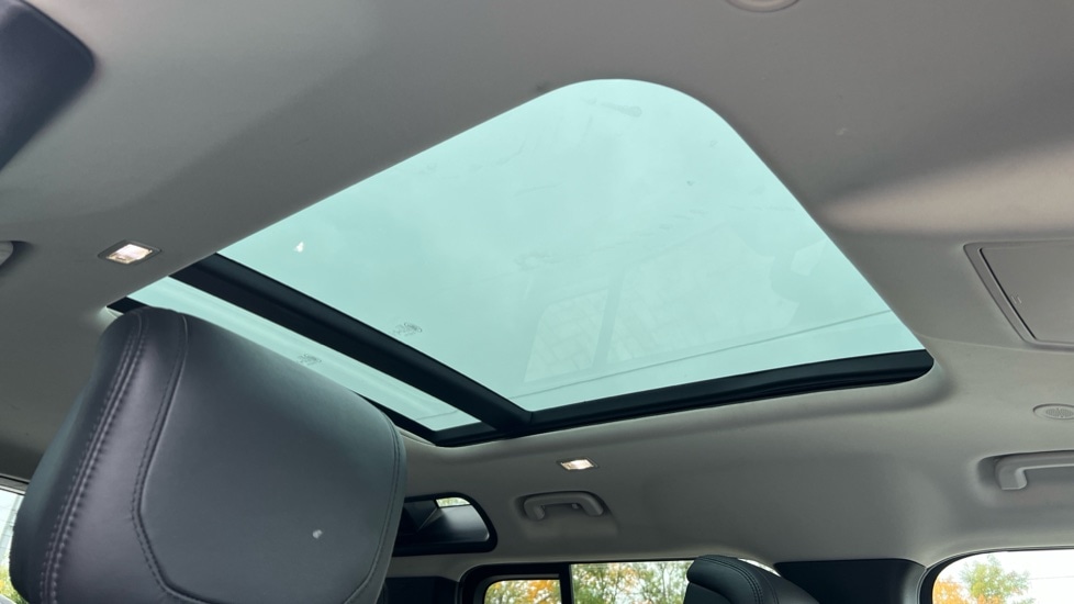 Used Land Rover Defender 2020 for sale - 76597933: Photo 21