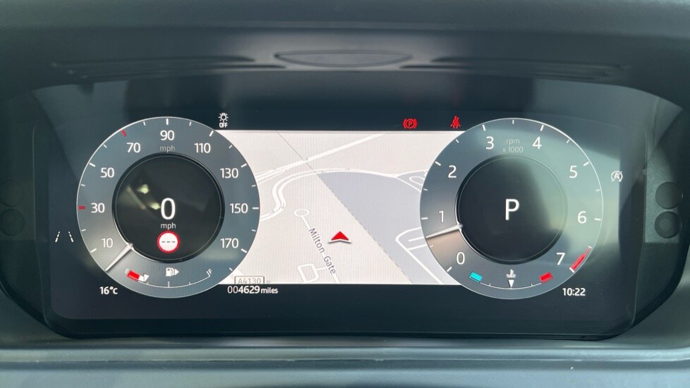 Used Land Rover Range Rover Velar 2025 for sale - 76086528: Photo 16