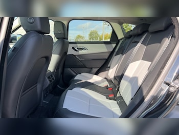 Used Land Rover Range Rover Velar 2025 for sale - 76086528: Photo 4