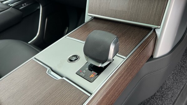 Used Land Rover Range Rover 2025 for sale - 76302419: Photo 13