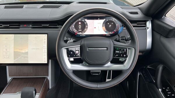 Used Land Rover Range Rover 2025 for sale - 76302419: Photo 15