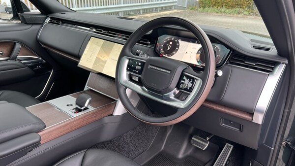 Used Land Rover Range Rover 2025 for sale - 76302419: Photo 28