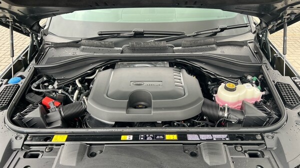 Used Land Rover Range Rover 2025 for sale - 76302419: Photo 30