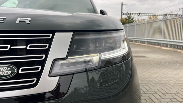 Used Land Rover Range Rover 2025 for sale - 76302419: Photo 37