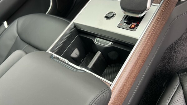 Used Land Rover Range Rover 2025 for sale - 76302419: Photo 46