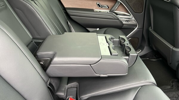 Used Land Rover Range Rover 2025 for sale - 76302419: Photo 50