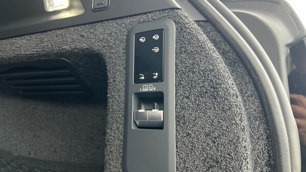 Used Land Rover Range Rover 2025 for sale - 76302419: Photo 54