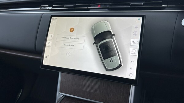 Used Land Rover Range Rover 2025 for sale - 76302419: Photo 74