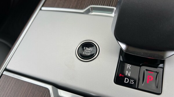 Used Land Rover Range Rover 2025 for sale - 76302419: Photo 80