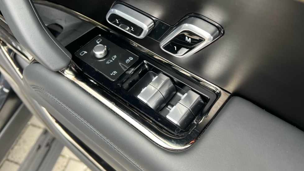 Used Land Rover Range Rover 2025 for sale - 76501573: Photo 42