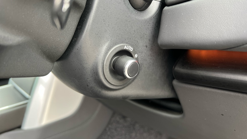 Used Land Rover Range Rover 2025 for sale - 76501573: Photo 45