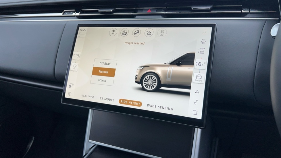 Used Land Rover Range Rover 2025 for sale - 76501573: Photo 70