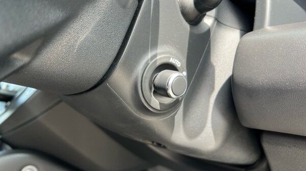 Used Land Rover Defender 2022 for sale - 75396443: Photo 48