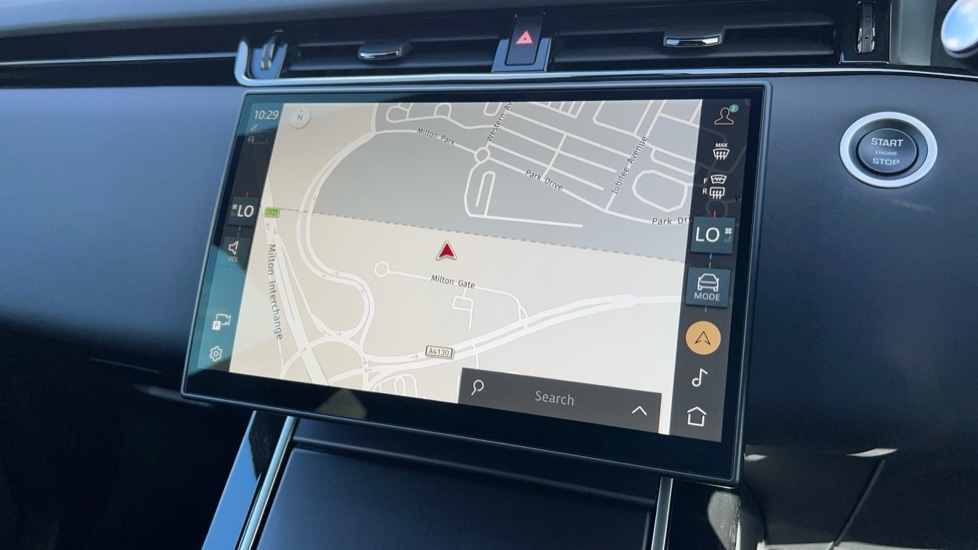 Used Land Rover Range Rover Evoque 2025 for sale - 76933262: Photo 11