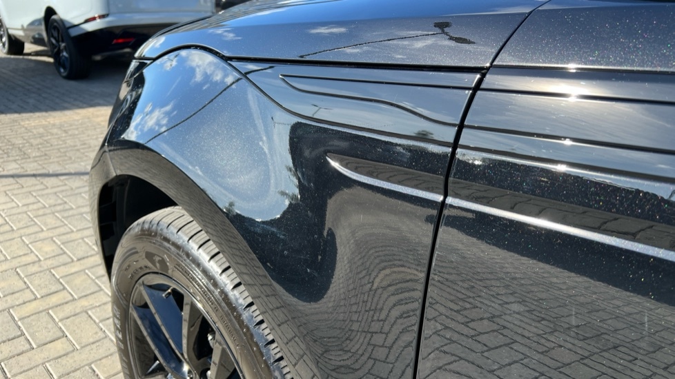 Used Land Rover Range Rover Evoque 2025 for sale - 76933262: Photo 20