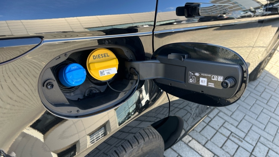 Used Land Rover Range Rover Evoque 2025 for sale - 76933262: Photo 41