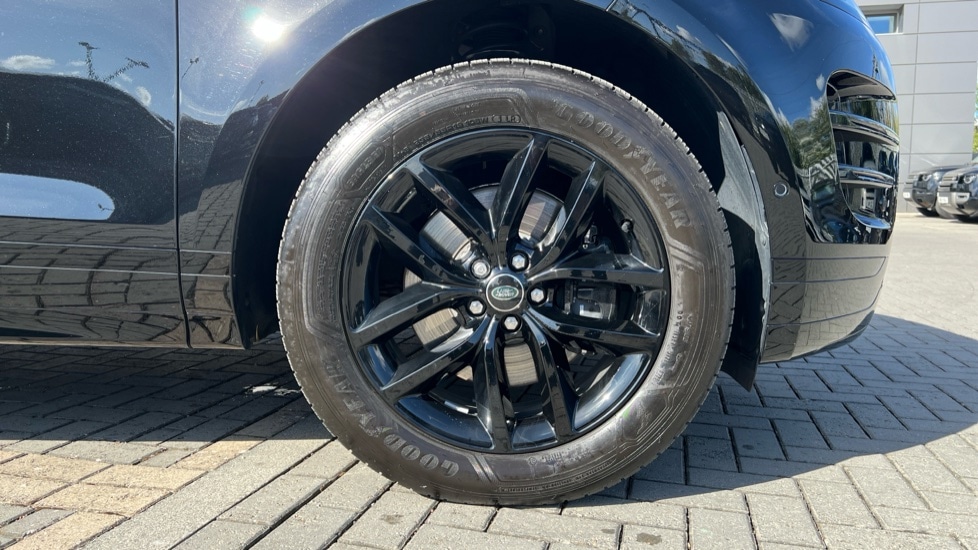 Used Land Rover Range Rover Evoque 2025 for sale - 76933262: Photo 8