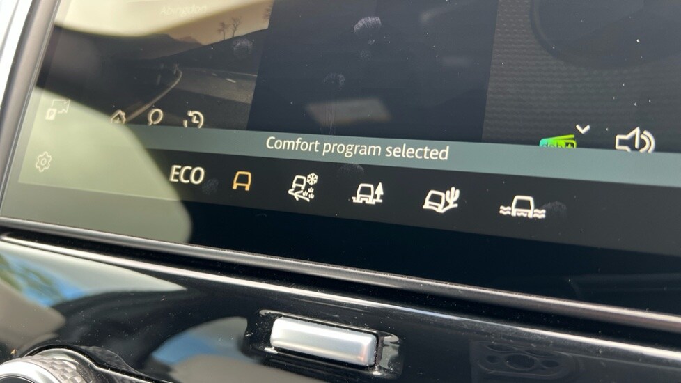 Used Land Rover Discovery 2024 for sale - 76597865: Photo 71