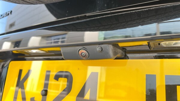 Used Land Rover Defender 2024 for sale - 76229456: Photo 43