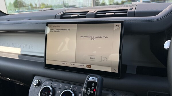 Used Land Rover Defender 2024 for sale - 76229456: Photo 59