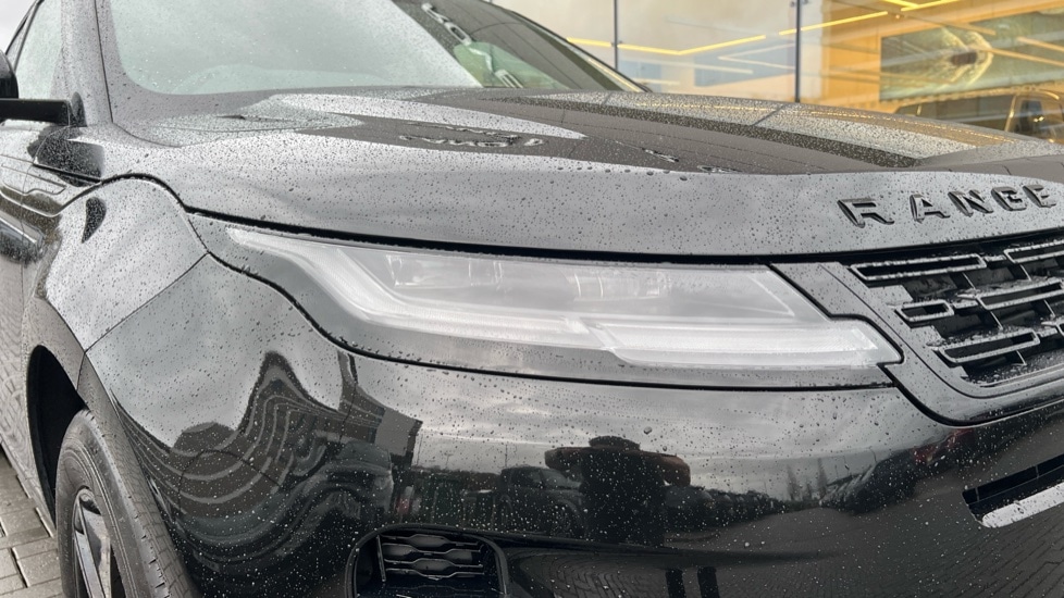 Used Land Rover Range Rover Evoque 2025 for sale - 76788247: Photo 17