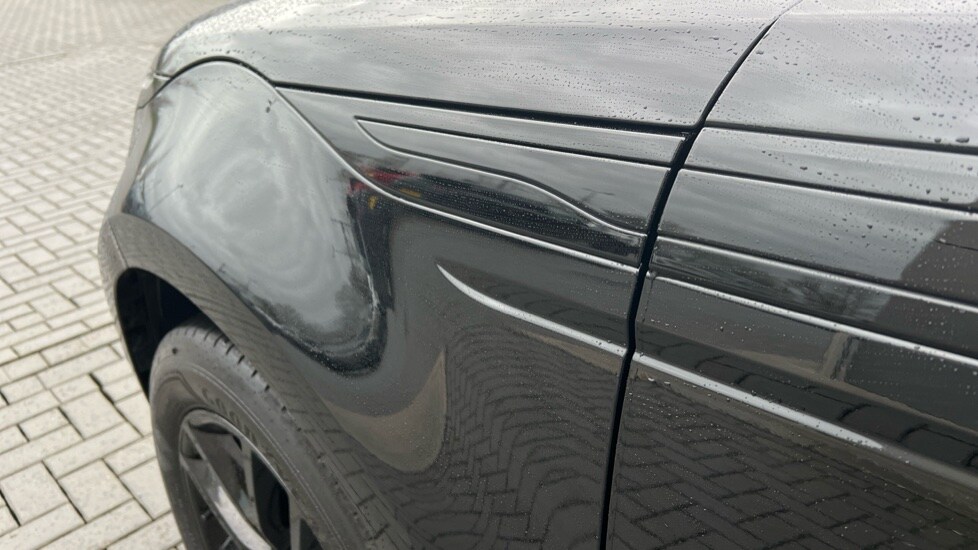 Used Land Rover Range Rover Evoque 2025 for sale - 76788247: Photo 20