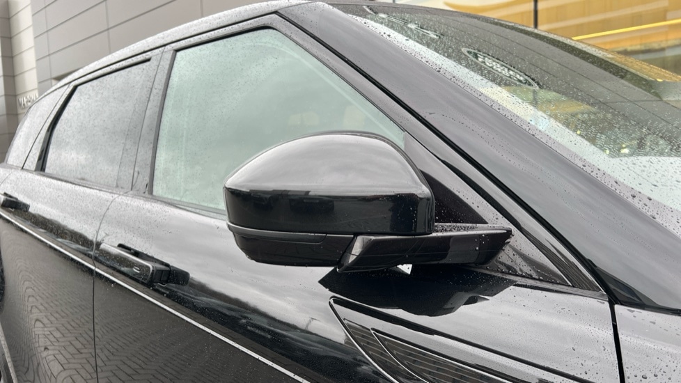 Used Land Rover Range Rover Evoque 2025 for sale - 76788247: Photo 24