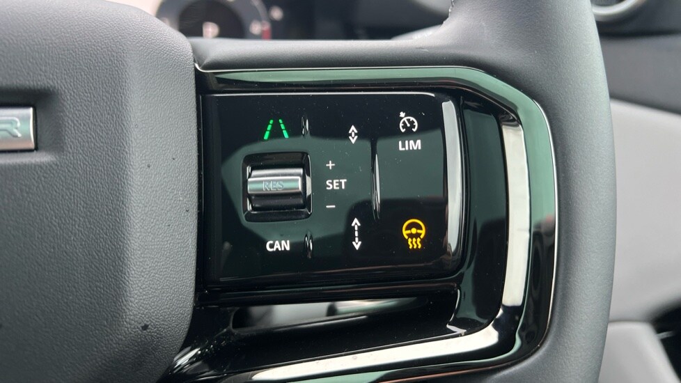 Used Land Rover Range Rover Evoque 2025 for sale - 76788247: Photo 67