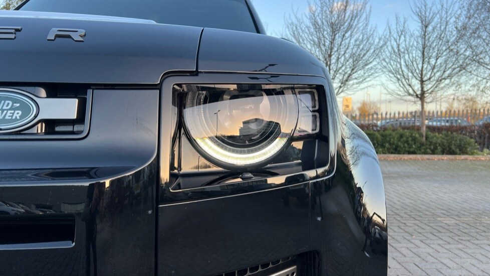 Used Land Rover Defender 2025 for sale - 75396503: Photo 39
