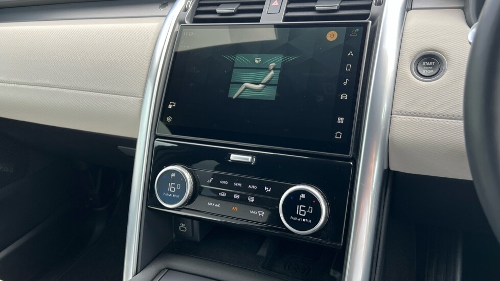 Used Land Rover Discovery 2024 for sale - 76074532: Photo 68