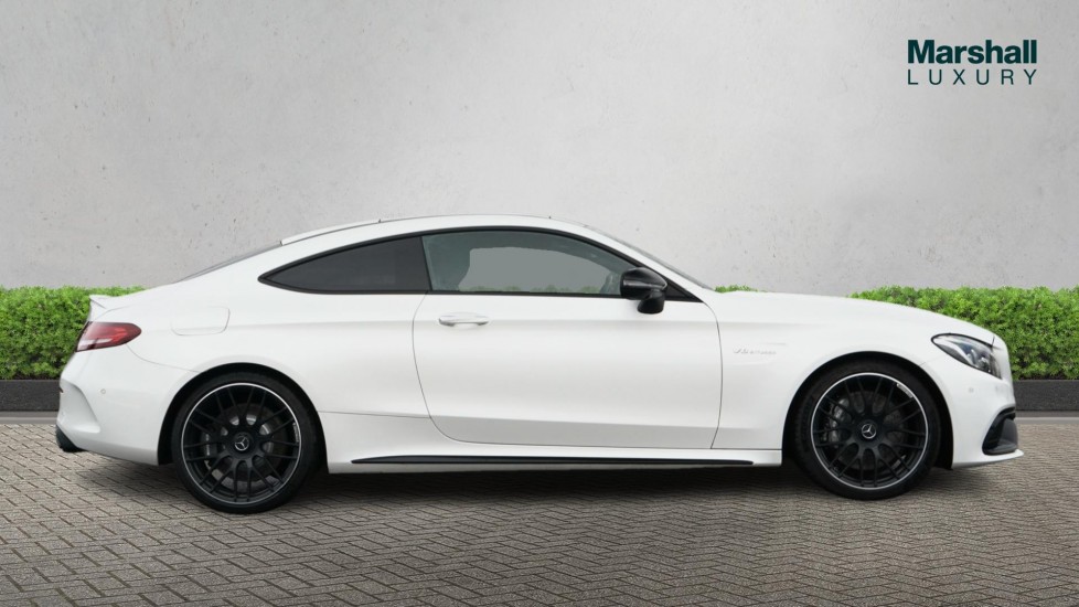 Used Mercedes-Benz C Class 2018 for sale - 76915008: Photo 2