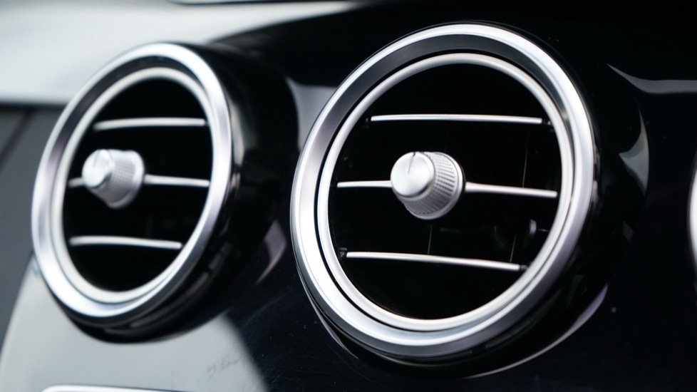 Used Mercedes-Benz C Class 2018 for sale - 76915008: Photo 52