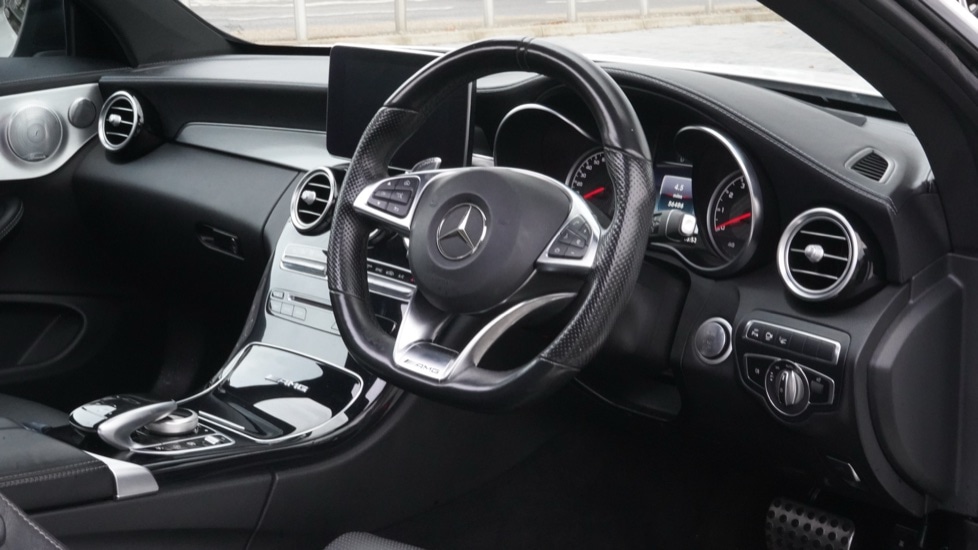 Used Mercedes-Benz C Class 2018 for sale - 76915008: Photo 9