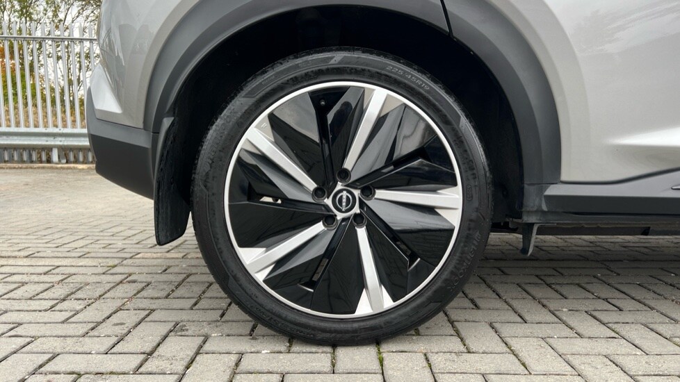 Used Nissan Juke 2023 for sale - 76140439: Photo 19