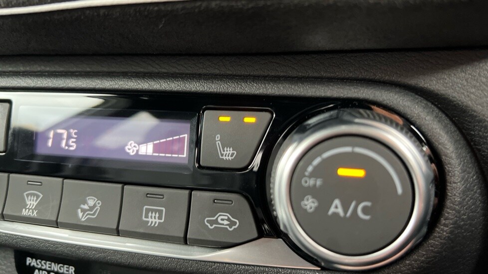 Used Nissan Juke 2023 for sale - 76140439: Photo 32