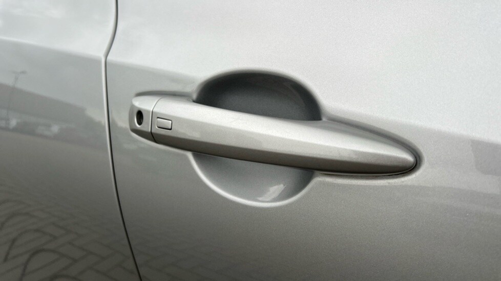 Used Nissan Juke 2023 for sale - 76140439: Photo 38