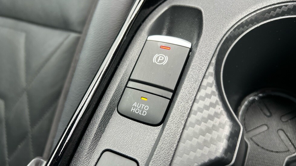 Used Nissan Juke 2023 for sale - 76140439: Photo 58