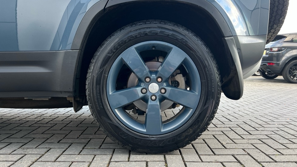 Used Land Rover Defender 2021 for sale - 76999493: Photo 33