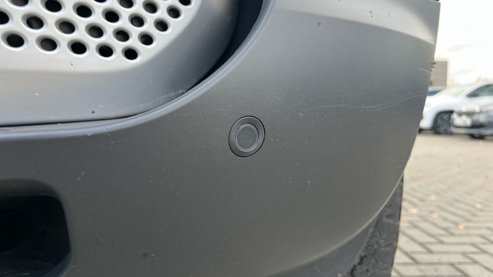 Used Land Rover Defender 2021 for sale - 76999493: Photo 37