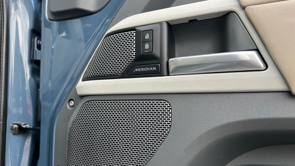 Used Land Rover Defender 2021 for sale - 76999493: Photo 45