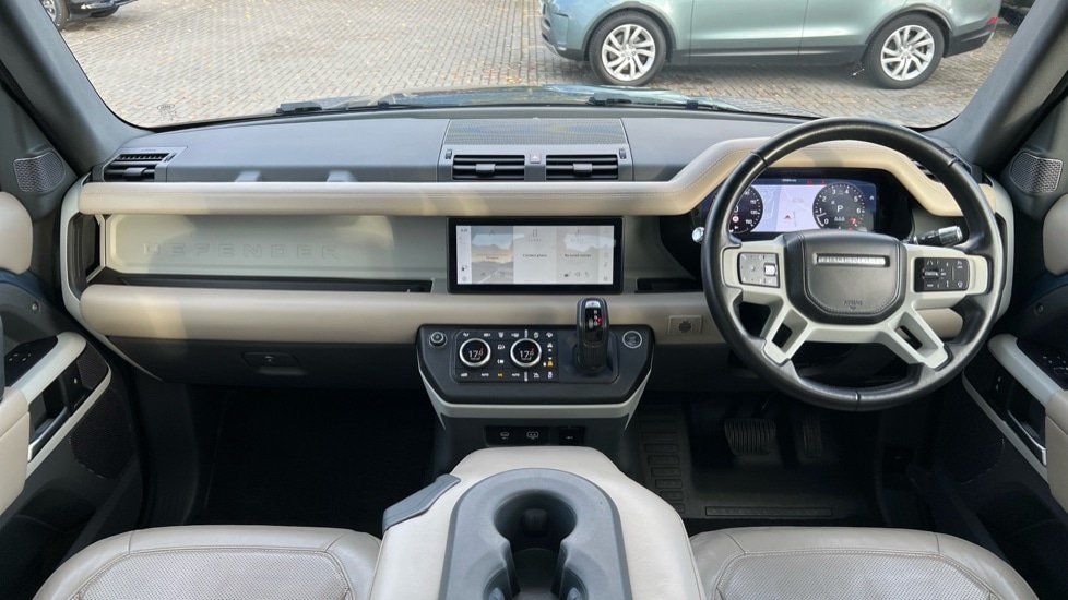 Used Land Rover Defender 2021 for sale - 76999493: Photo 9